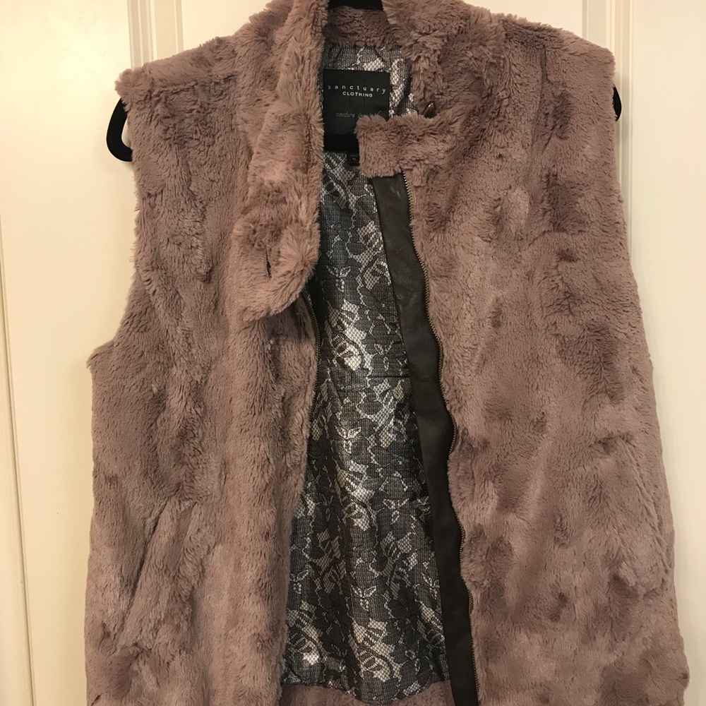 Sanctuary vest